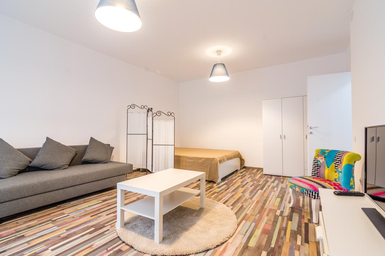 Vlad House Basarabia National Arena Apartment บูคาเรสต์ ภายนอก รูปภาพ