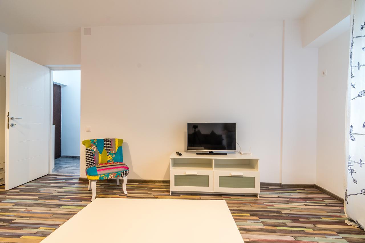 Vlad House Basarabia National Arena Apartment บูคาเรสต์ ภายนอก รูปภาพ