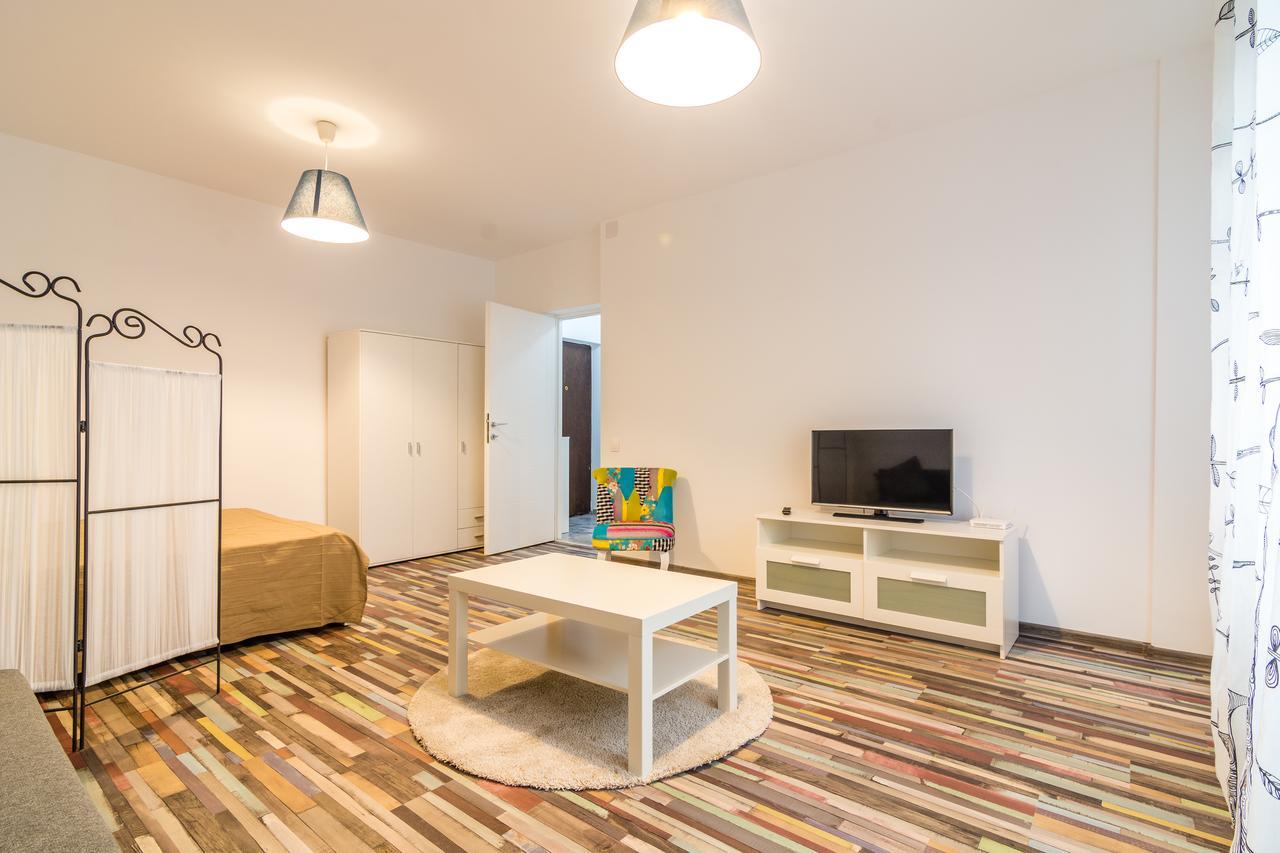 Vlad House Basarabia National Arena Apartment บูคาเรสต์ ภายนอก รูปภาพ